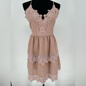 TOBI DUSTY ROSE BACKLESS DRESS WITH ADJUSTABLE STRAPS‎